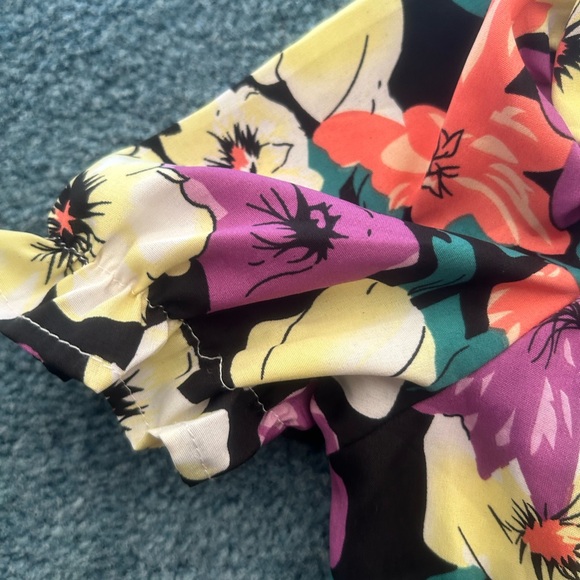 Floral Dress - Picture 6 of 10